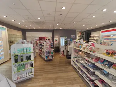 Wellbeing Pharmacy - Alton