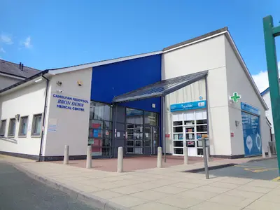Rowlands Pharmacy Bron Derw