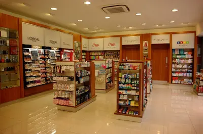 Belmont Pharmacy Derry | Travel Vaccinations | Travel Health Services | Blood Tests