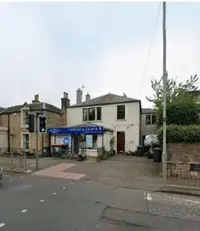 Lindsay & Gilmour Pharmacy Juniper Green