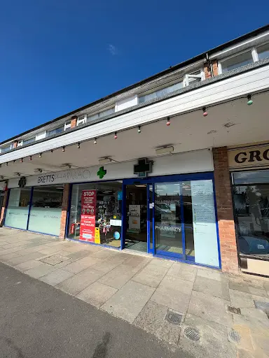 Bretts Pharmacy And Travel Clinic