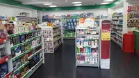 Fferyllfa H l'Taylor Pharmacy (fferyllwyr Llyn Cyf)