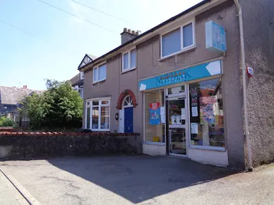 Rowlands Pharmacy Llanfair Pg