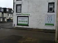 Lloydspharmacy