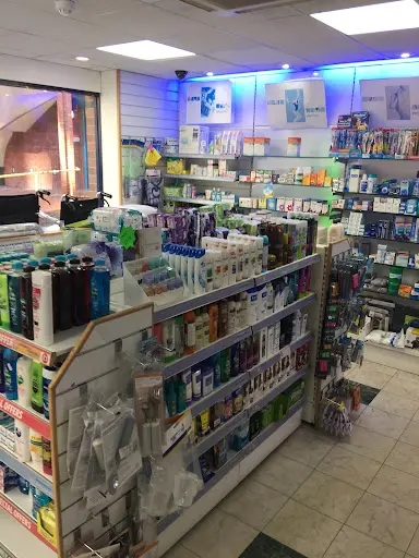 Glasshouse Chemist And Travel Clinic