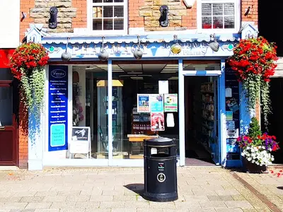 Davies Chemist